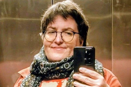 Portrait Pfarrerin Viola Schenk